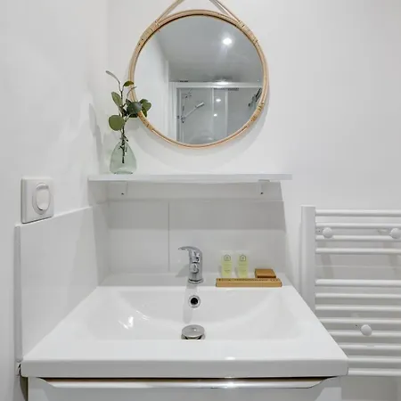 Apartment 519 Rethy - Spacious In Paris