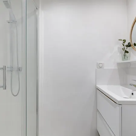 519 Rethy - Spacious In Apartment *